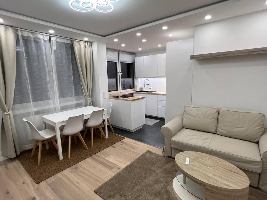 Lovely Flat Relax Near City Center Нюрнберг Екстер'єр фото